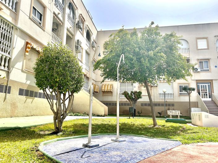 Image No.37-2 Bed Apartment for sale