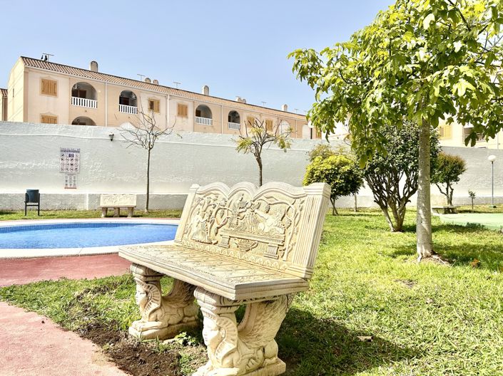 Image No.38-2 Bed Apartment for sale
