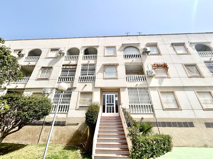 Image No.39-2 Bed Apartment for sale