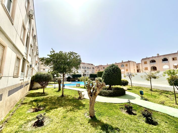 Image No.40-2 Bed Apartment for sale