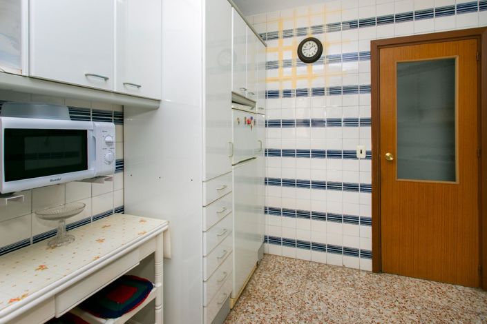 Image No.33-3 Bed Apartment for sale
