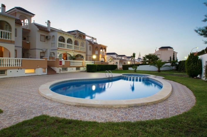 Image No.2-4 Bed Apartment for sale