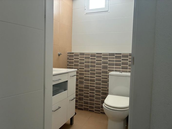 Image No.27-4 Bed Apartment for sale