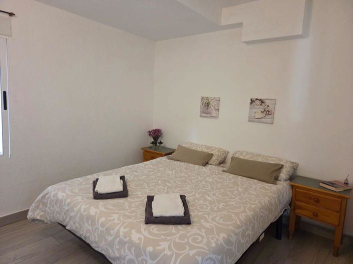Image No.28-4 Bed Apartment for sale