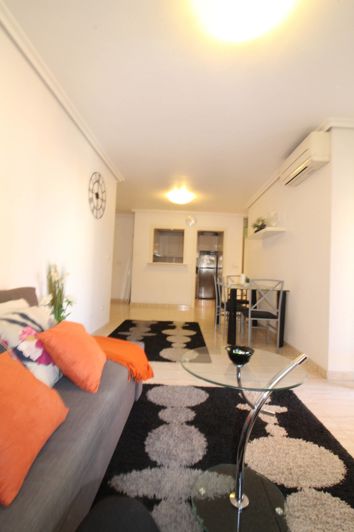 Image No.33-Appartement de 2 chambres à vendre à Torrevieja
