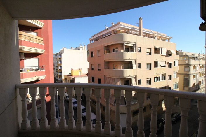 Image No.35-Appartement de 2 chambres à vendre à Torrevieja