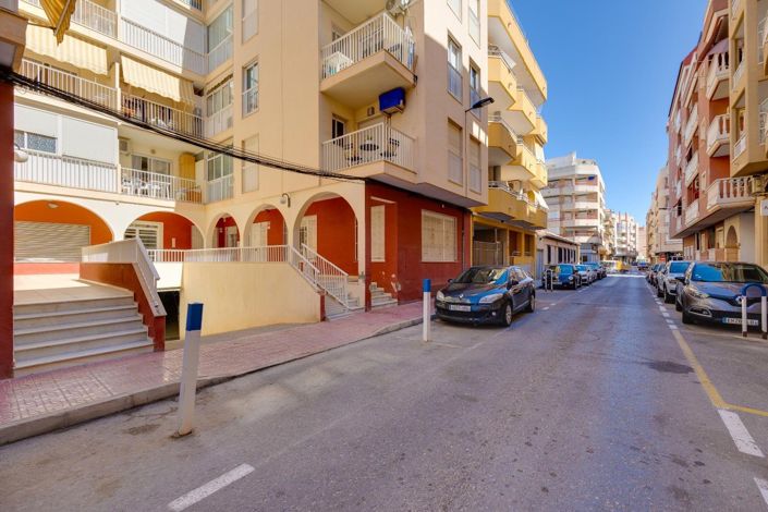 Image No.3-Appartement de 1 chambre à vendre à Torrevieja