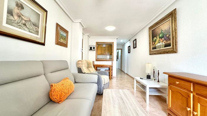Image No.3-Appartement de 2 chambres à vendre à Torrevieja