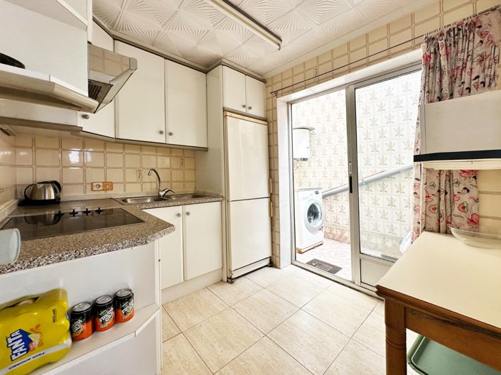 Image No.17-2 Bed Property for sale