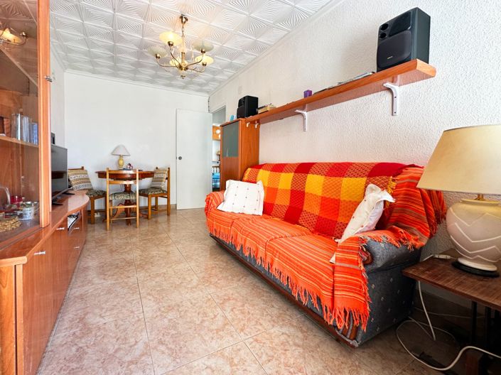 Image No.8-2 Bed Property for sale