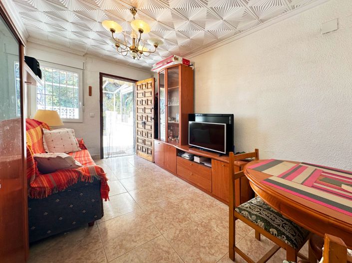 Image No.9-2 Bed Property for sale