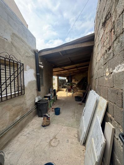 Image No.47-8 Bed Property for sale
