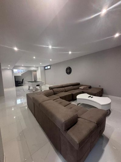 Image No.27-5 Bed Villa for sale