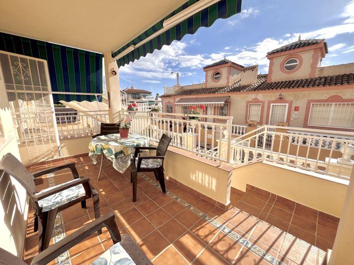 Image No.3-Appartement de 2 chambres à vendre à Playa Flamenca