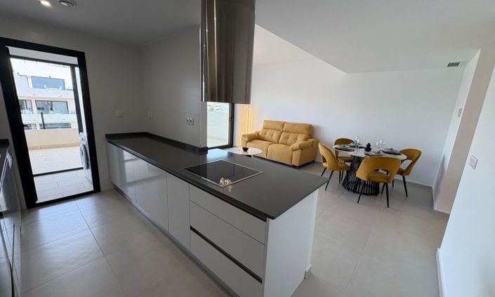 Image No.11-Appartement de 2 chambres à vendre à Orihuela Costa