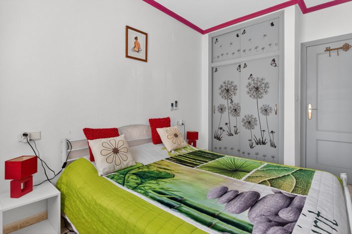 Image No.10-2 Bed Apartment for sale