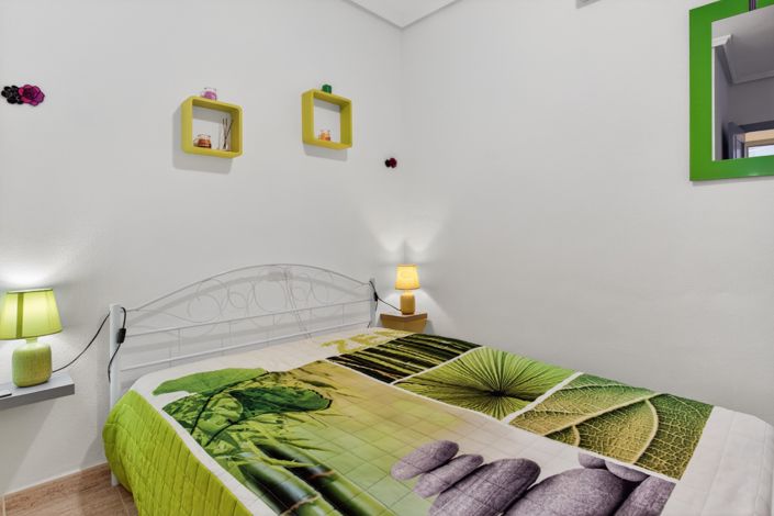 Image No.15-2 Bed Apartment for sale