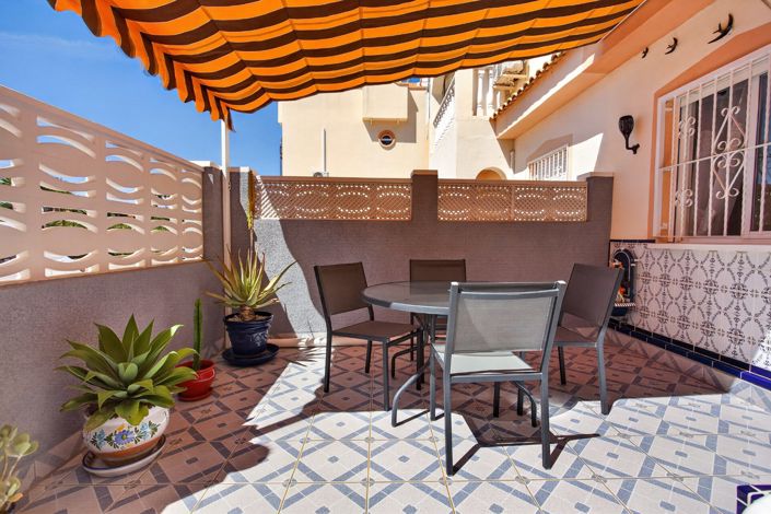 Image No.18-2 Bed Apartment for sale