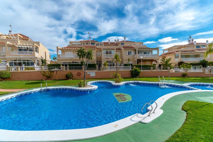 Image No.28-2 Bed Apartment for sale