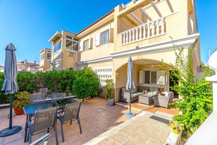 Image No.42-2 Bed Apartment for sale