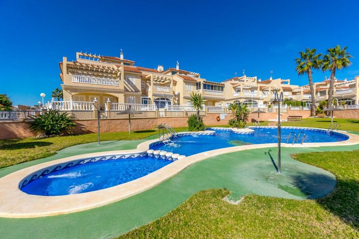 Image No.45-2 Bed Apartment for sale