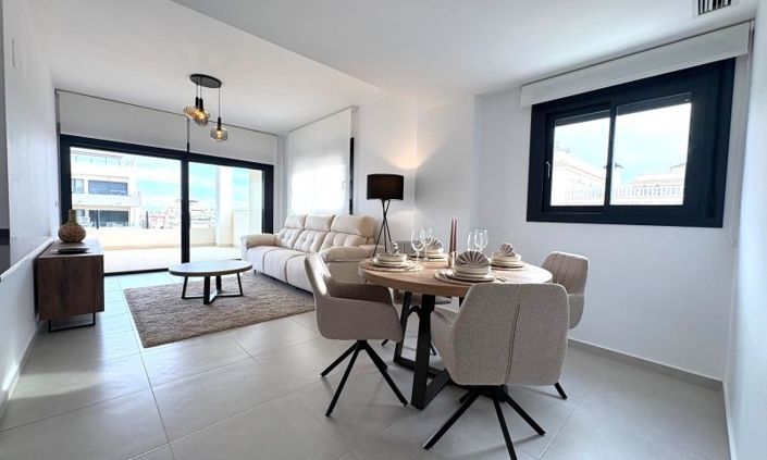 Image No.12-3 Bed Apartment for sale