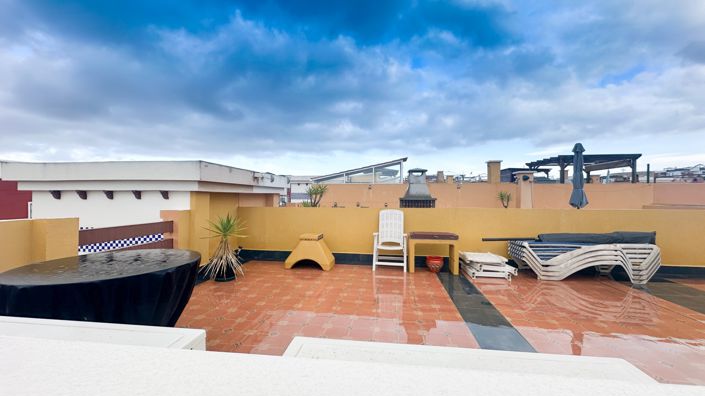 Image No.19-2 Bed Apartment for sale