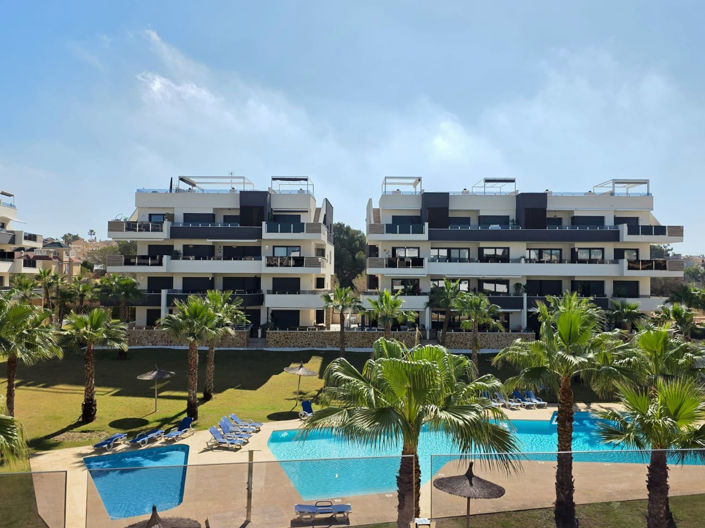 Image No.32-2 Bed Apartment for sale