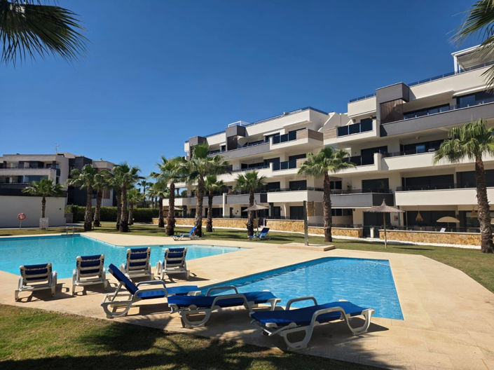 Image No.34-2 Bed Apartment for sale