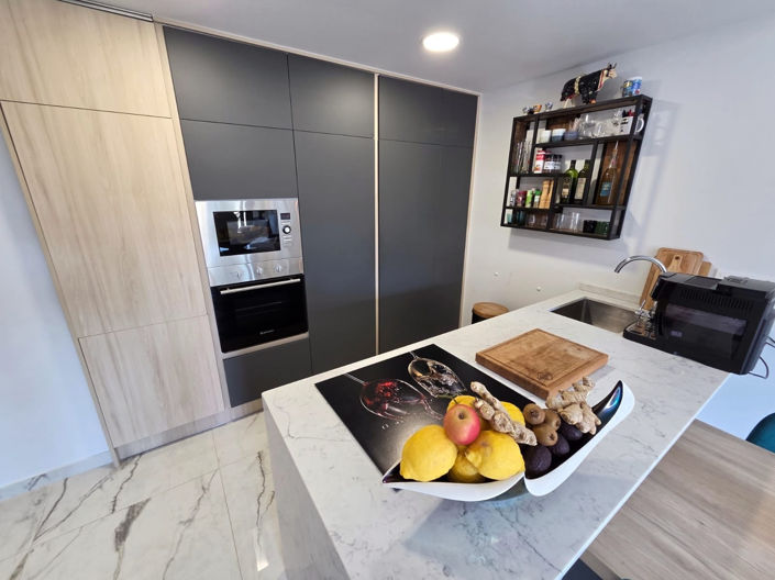 Image No.9-2 Bed Apartment for sale