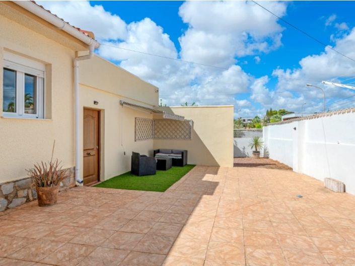 Image No.47-7 Bed Villa for sale