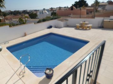 6935-villa-for-sale-in-villamartin-3409974-la