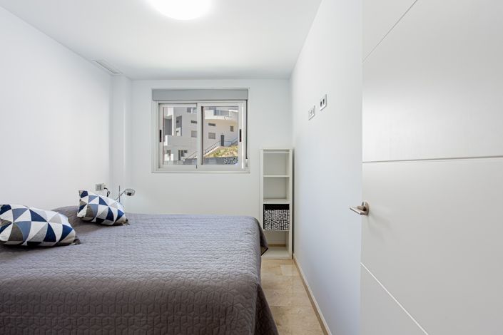 Image No.10-1 Bed Apartment for sale