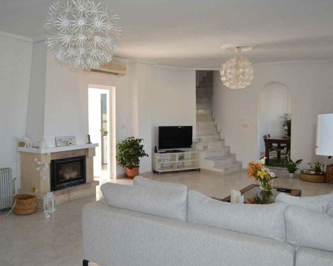Image No.18-7 Bed Villa for sale