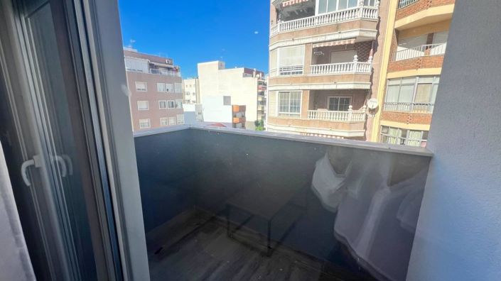Image No.29-2 Bed Apartment for sale