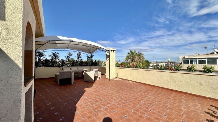 Image No.17-2 Bed Apartment for sale