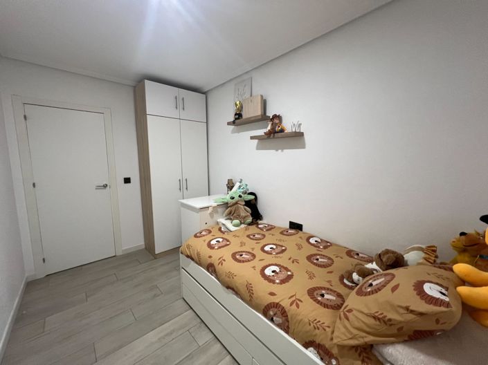 Image No.23-3 Bed Apartment for sale