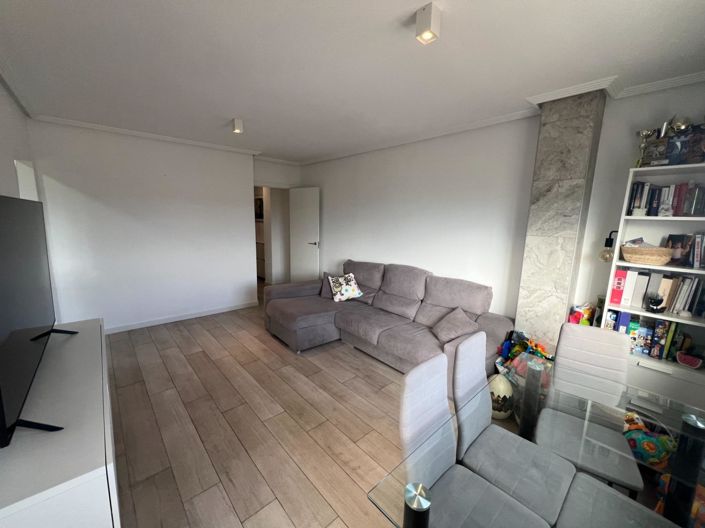 Image No.29-3 Bed Apartment for sale