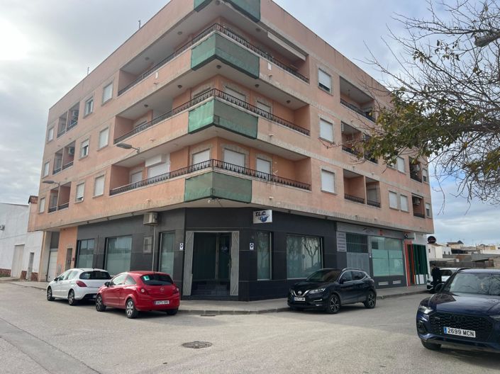 Image No.35-3 Bed Apartment for sale