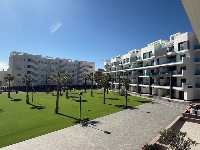 Image No.6-Apartment for sale