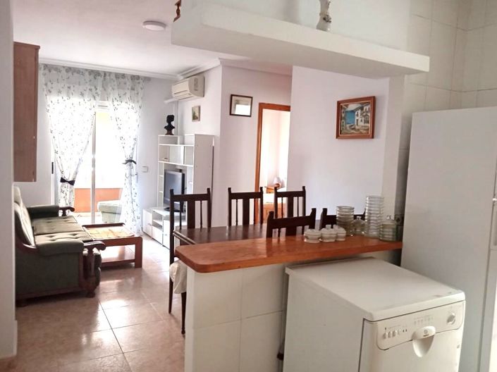 Image No.4-Appartement de 2 chambres à vendre à Torrevieja