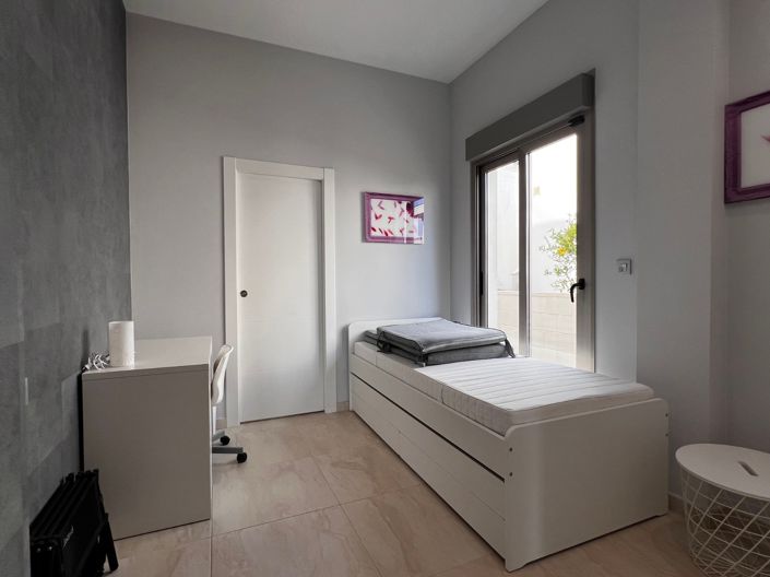 Image No.34-3 Bed Villa for sale