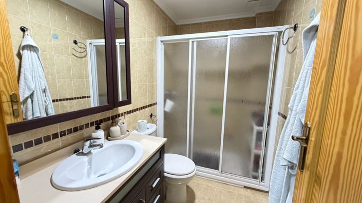 Image No.10-3 Bed Apartment for sale