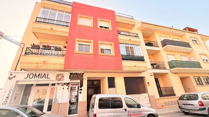 Image No.19-3 Bed Apartment for sale