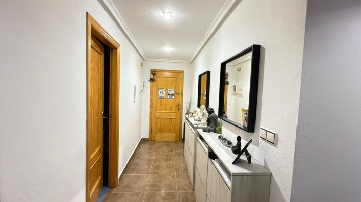 Image No.7-3 Bed Apartment for sale