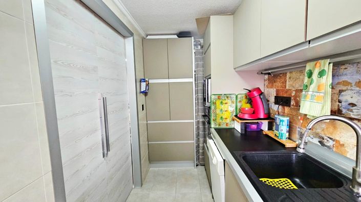Image No.12-2 Bed Apartment for sale
