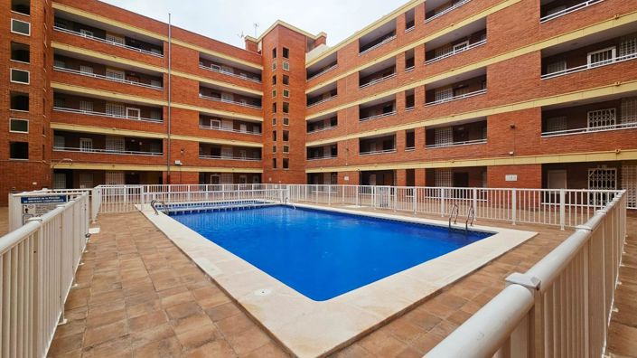 Image No.22-2 Bed Apartment for sale