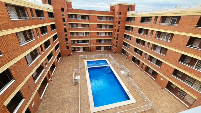Image No.26-2 Bed Apartment for sale