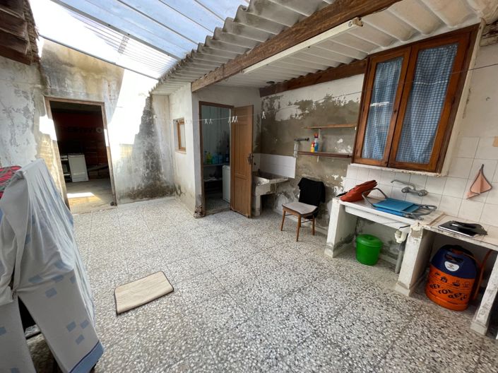Image No.16-4 Bed Property for sale