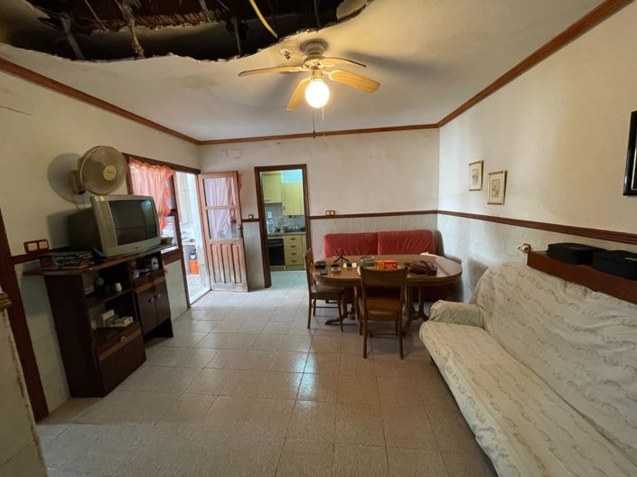 Image No.3-4 Bed Property for sale